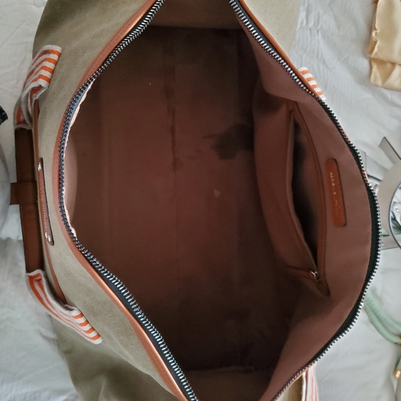 Adrienne Vista dining Large Olive/Orange Canvas - Picture 3 of 6